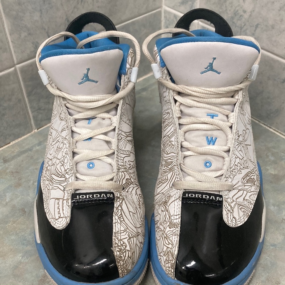 Air Jordan two